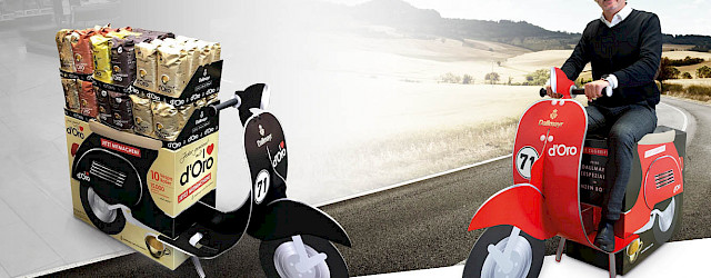 Racend de winkelvloer tegemoet